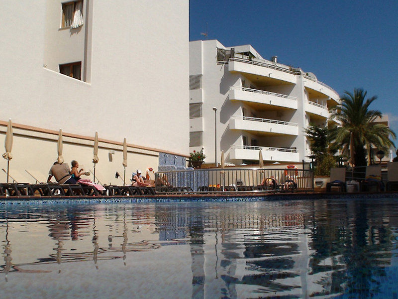 Invisa Hotel La Cala (Adults Only) Santa Eularia des Riu Exterior photo